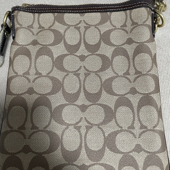 Coach Crossbody Brown/Beige Signature Coated Canvas Purse. Authentic I.D. # - Picture 7 of 16
